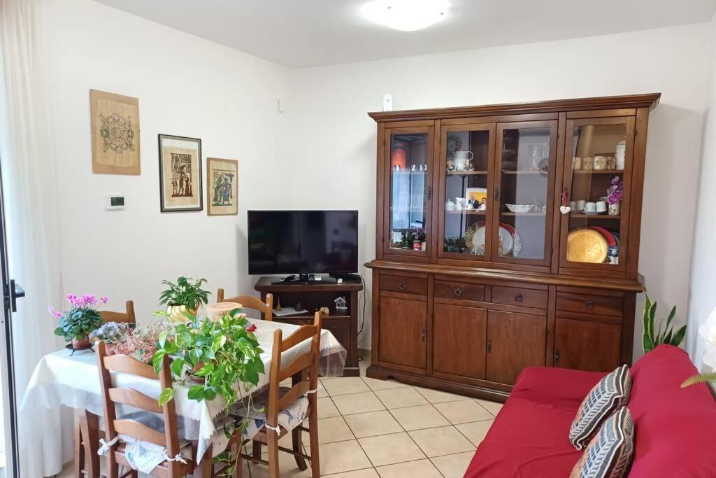 Appartamento A Prato "Gesi" Holiday House ภายนอก รูปภาพ