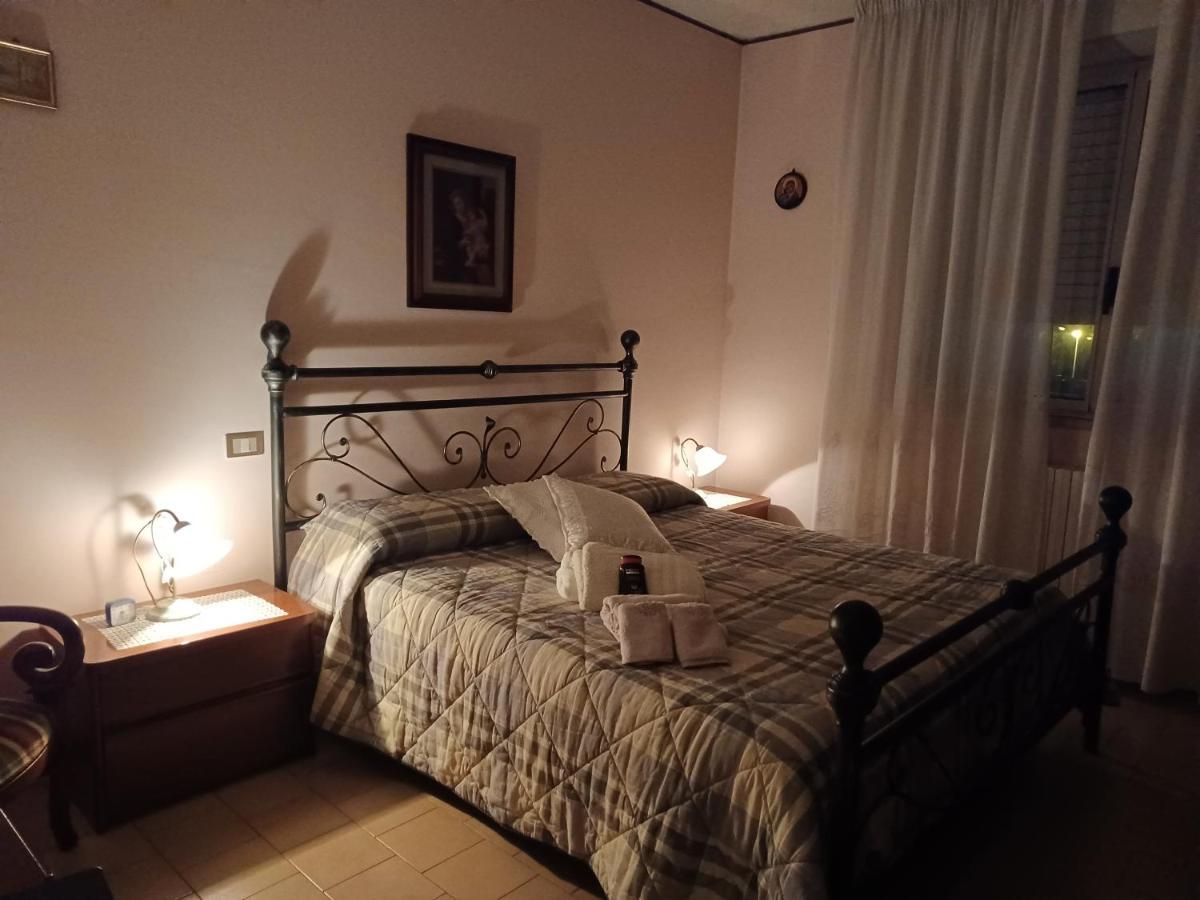 Appartamento A Prato "Gesi" Holiday House ภายนอก รูปภาพ